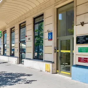 Hostel Jess Rondo Charles De Gaulle, Warschau