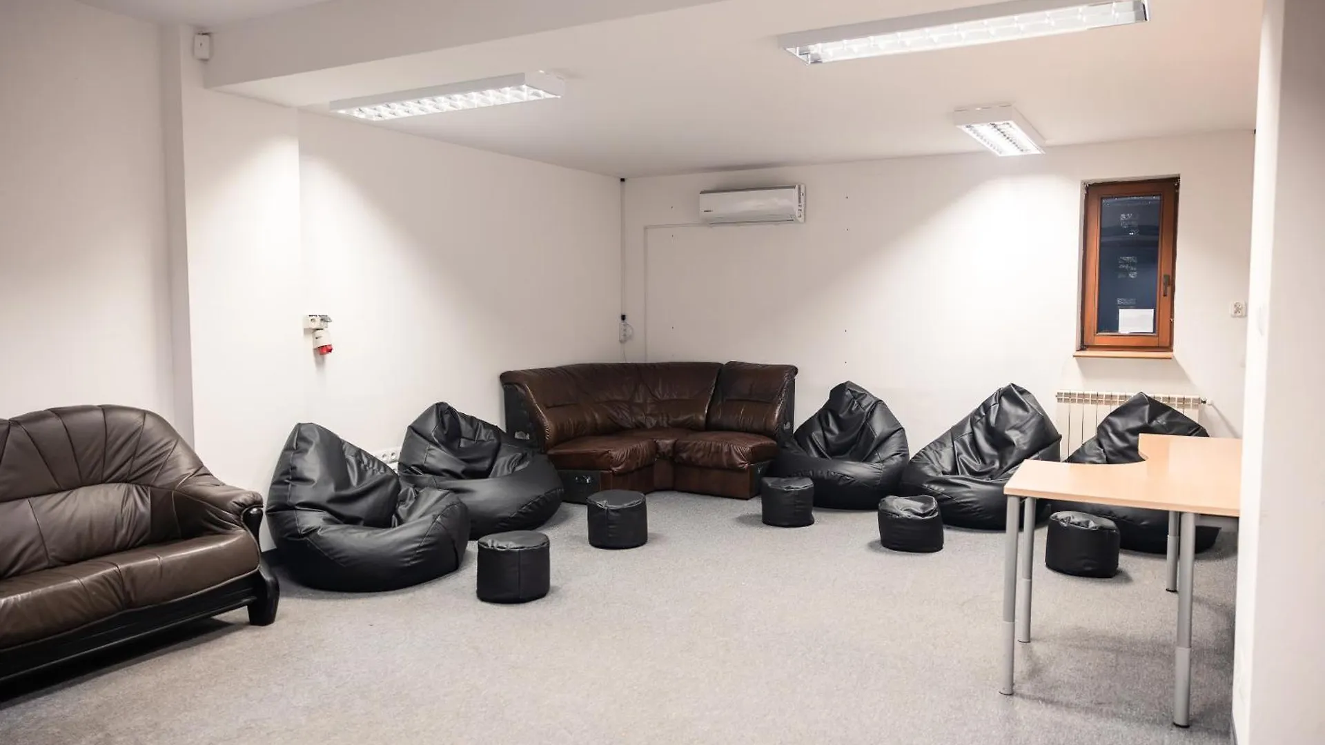 O'Block Eventowy Klimat, Loftowy Styl Villa Warsaw
